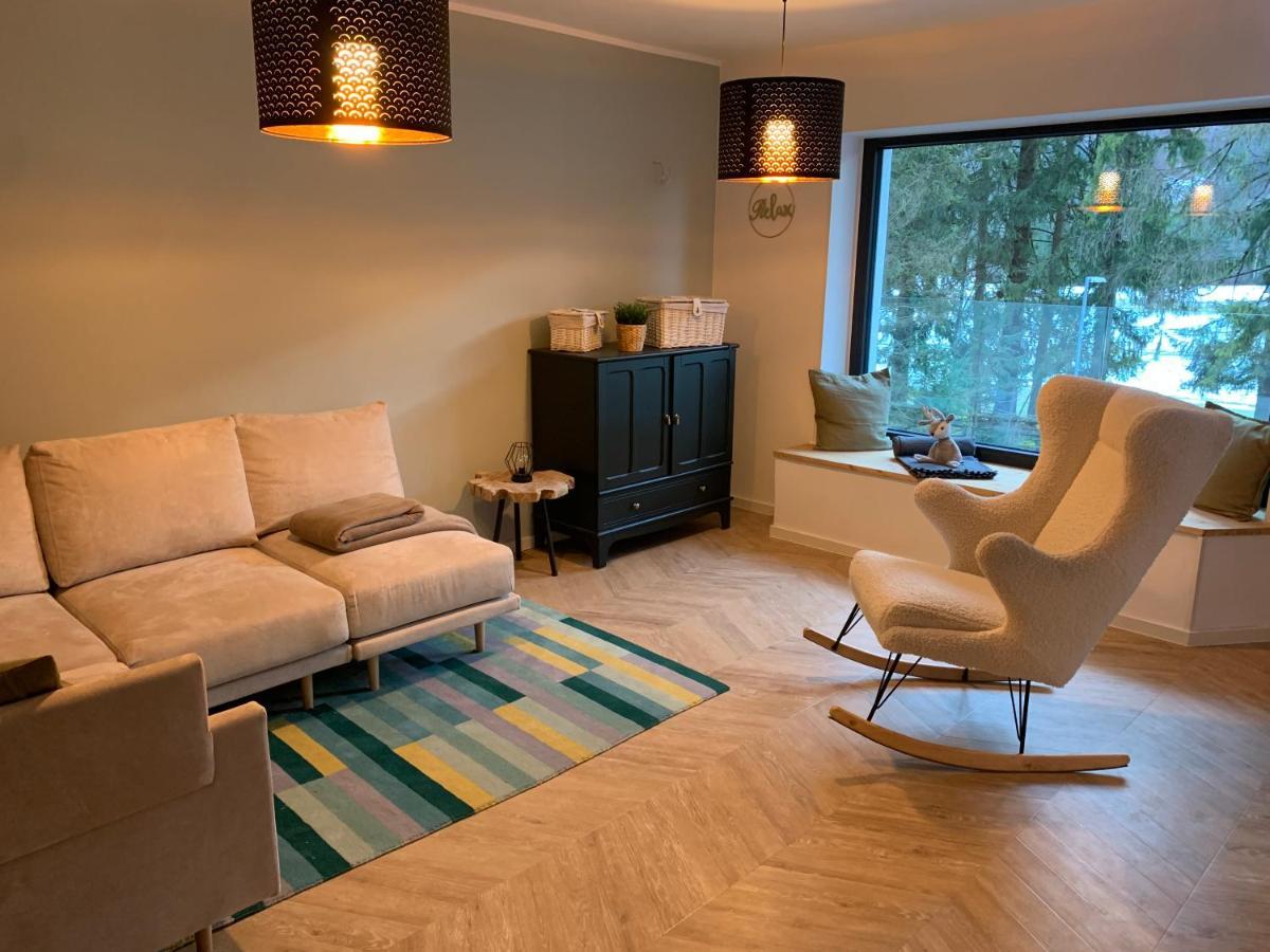 Pine Tree Holiday House Гозд-Мартулек Экстерьер фото